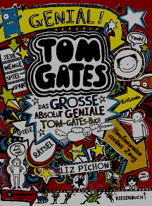Liz Pichon: Tom Gates Annual